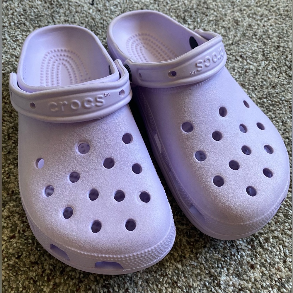 Lavender Crocs